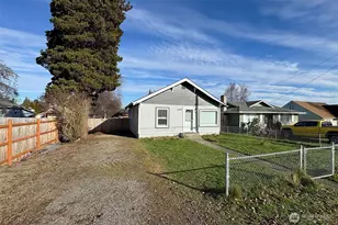 1123 W 9th St, Port Angeles, WA 98363 - Photo 39
