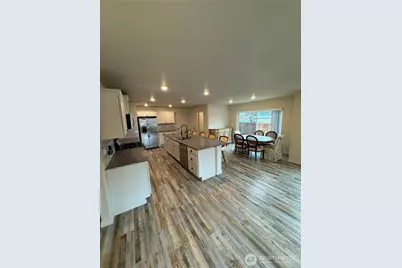 3572 Hoffman Hill Boulevard, DuPont, WA 98327 - Photo 3