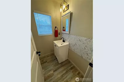 3572 Hoffman Hill Boulevard, DuPont, WA 98327 - Photo 7