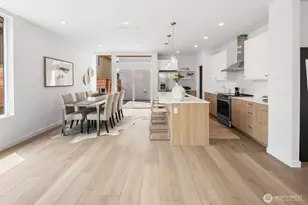 8831 Wallingford Ave N, Seattle, WA 98103 - Photo 7