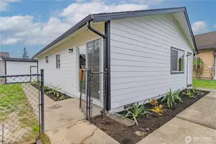 1658 S 44th St, Tacoma, WA 98418 - Photo 3