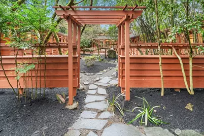 7102 NE 132nd Street, Kirkland, WA 98034 - Photo 27