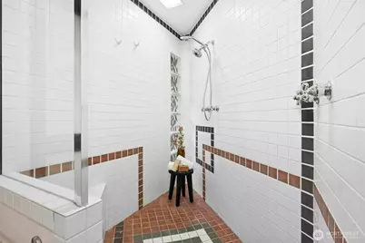 7102 NE 132nd Street, Kirkland, WA 98034 - Photo 21