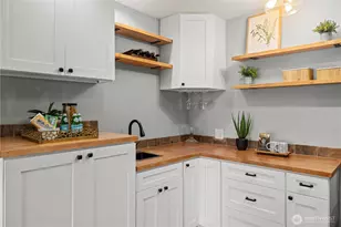 528 W Lake Sammamish Pkwy SE, Bellevue, WA 98008 - Photo 23