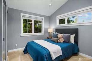 528 W Lake Sammamish Pkwy SE, Bellevue, WA 98008 - Photo 21