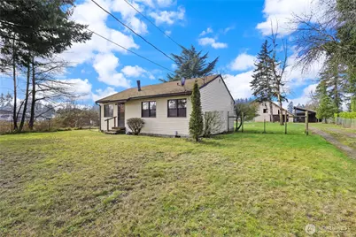 12204 Waller Road E, Tacoma, WA 98446 - Photo 1