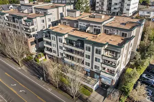 8750 Greenwood Ave N, Seattle, WA 98103 - Photo 21