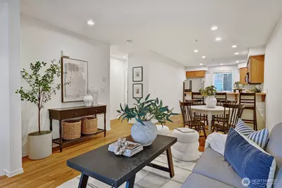 12017 32nd Avenue NE #B, Seattle, WA 98125 - Photo 3