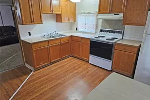 18525 Sargent Rd SW, Rochester, WA 98579 - Photo 5