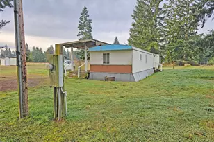 18525 Sargent Rd SW, Rochester, WA 98579 - Photo 3