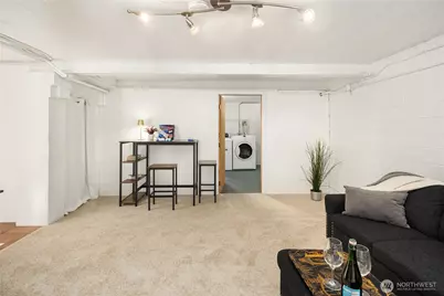 11252 Evanston Avenue N, Seattle, WA 98133 - Photo 23