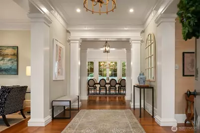 2001 Broadmoor Drive E, Seattle, WA 98112 - Photo 3