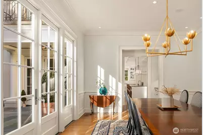 2001 Broadmoor Drive E, Seattle, WA 98112 - Photo 9