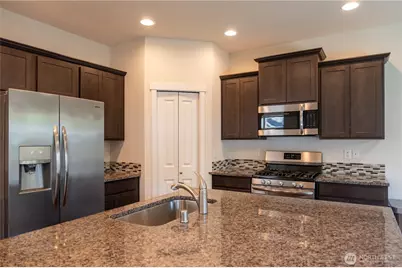 10524 191st Street E, Puyallup, WA 98374 - Photo 9
