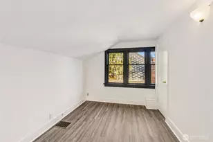 5607 5th Ave NE, Seattle, WA 98105 - Photo 31