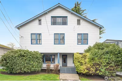 1425 Palm Avenue SW, Seattle, WA 98116 - Photo 1