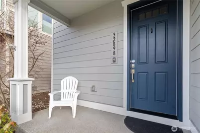 32898 Pine Avenue SE, Black Diamond, WA 98010 - Photo 3