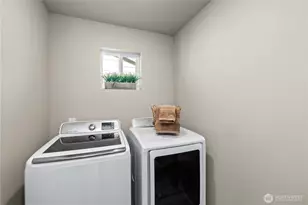 32898 Pine Ave SE, Black Diamond, WA 98010 - Photo 29