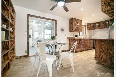 140 Rogers Road, SilverLake, WA 98645 - Photo 9