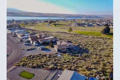 416 Autumn Loop SW, Mattawa, WA 99349 - Photo 1