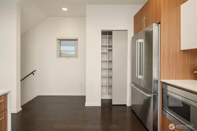 928 34th Avenue, Seattle, WA 98122 - Photo 9