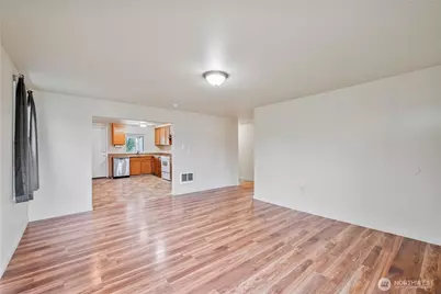 96 Dirk Lane, Kelso, WA 98626 - Photo 3