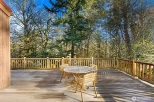 23208 107th Ave SW, Vashon, WA 98070 - Photo 31