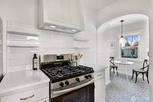 6727 6th Ave NW, Seattle, WA 98117 - Photo 11