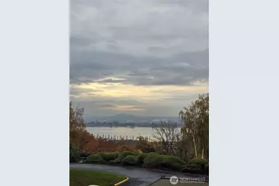 5585 E Evergreen Boulevard #5304, Vancouver, WA 98661 - Photo 9