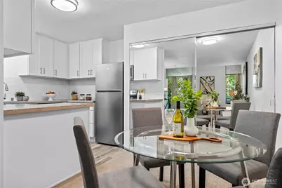 13932 NE 60th Street #150, Redmond, WA 98052 - Photo 5