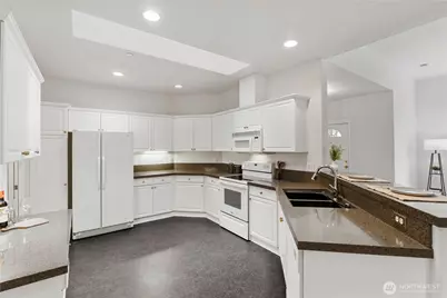 1470 Heath Ct, DuPont, WA 98327 - Photo 13