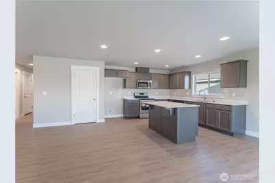 2426 2nd Street SE, East Wenatchee, WA 98802 - Photo 7