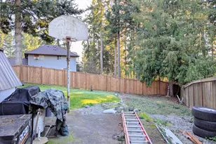 18103 81st St E, Bonney Lake, WA 98391 - Photo 21