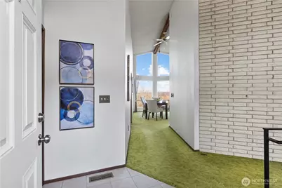 12414 89th Place NE, Kirkland, WA 98034 - Photo 3