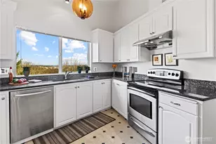 12414 89th Pl NE, Kirkland, WA 98034 - Photo 11