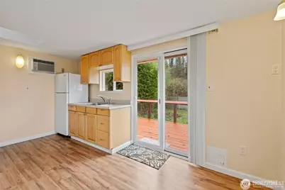 10904 49th Ave S, Tukwila, WA 98178 - Photo 17