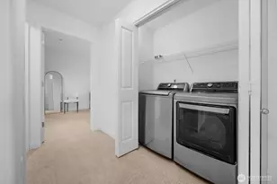 1415 6th Ave N, Seattle, WA 98109 - Photo 27