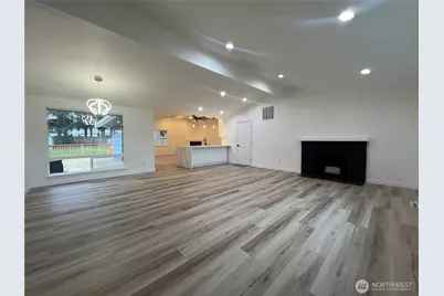 3711 Grandview Drive W, University Place, WA 98465 - Photo 5