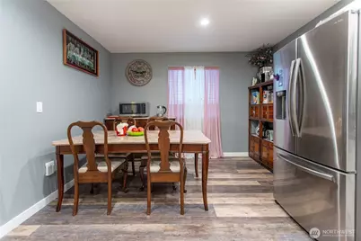 2915 Jackson Highway #D, Chehalis, WA 98532 - Photo 9