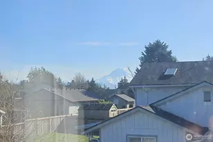 824 130th St E, Parkland, WA 98445 - Photo 23