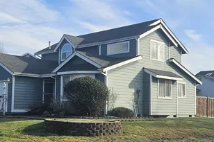 824 130th St E, Parkland, WA 98445 - Photo 1