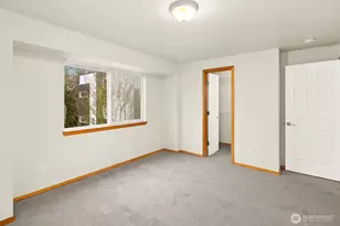 1417 N 97th St, Seattle, WA 98103 - Photo 13