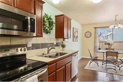 17707 1st Avenue Ct E, Spanaway, WA 98387 - Photo 11