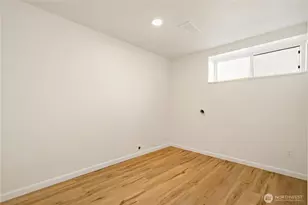 4630 152nd Pl SE, Bellevue, WA 98006 - Photo 5