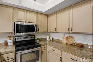 12905 126th Ct NE, Kirkland, WA 98034 - Photo 11