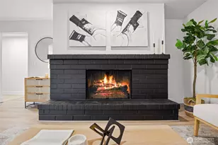 12905 126th Ct NE, Kirkland, WA 98034 - Photo 3