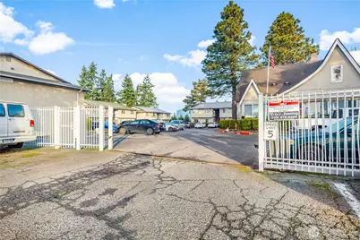 3030 S 216 Street #E, SeaTac, WA 98198 - Photo 3