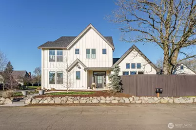 800 E 37th Street, Vancouver, WA 98663 - Photo 1