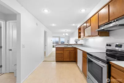 2210 Grand Avenue, Everett, WA 98201 - Photo 21