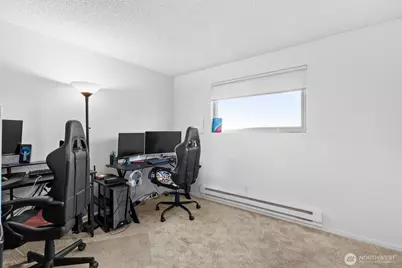 2210 Grand Avenue, Everett, WA 98201 - Photo 17